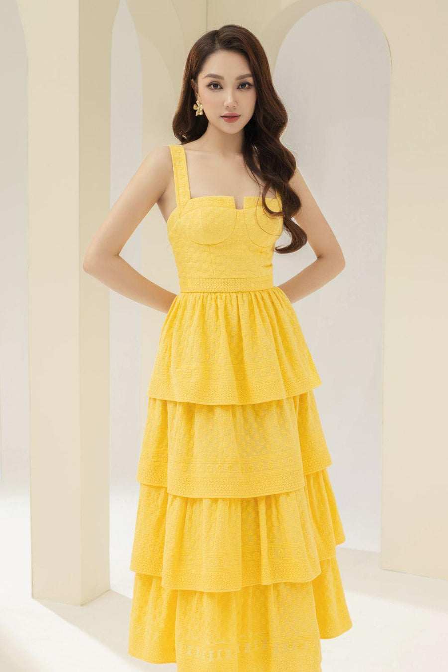 Señorita Layered Semi-Heart Neck Cotton Midi Dress 6