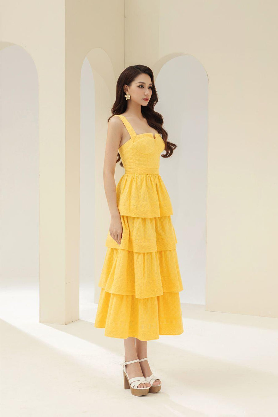 Señorita Layered Semi-Heart Neck Cotton Midi Dress 8