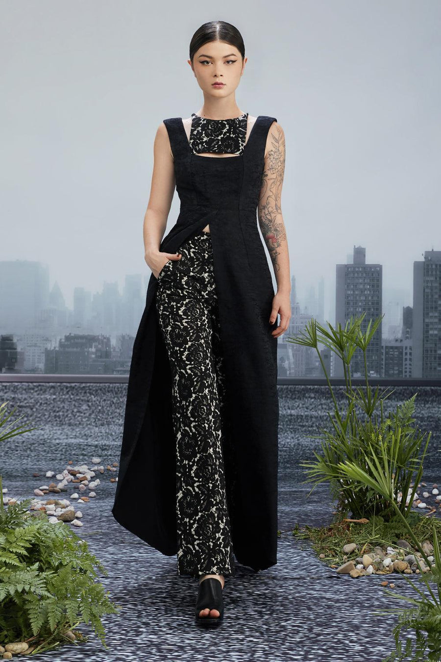 Shockwave Slit Sleeveless Brocade Long Length Top 1