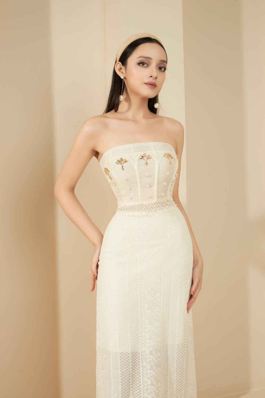 Sibbett Strapless See-Through Lace Maxi Dress