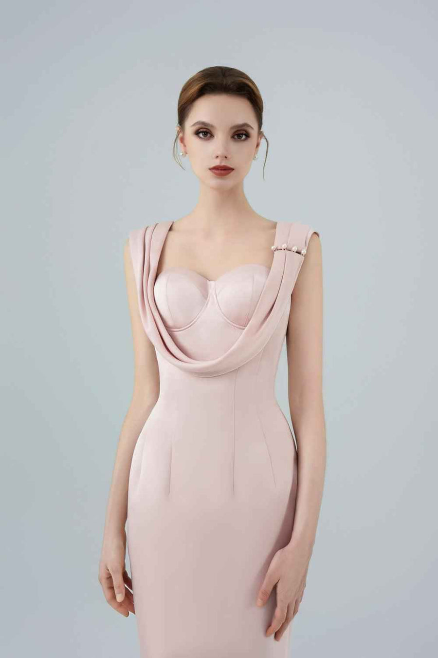 Sirena Sheath Semi-Heart Neck Polycotton Midi Dress