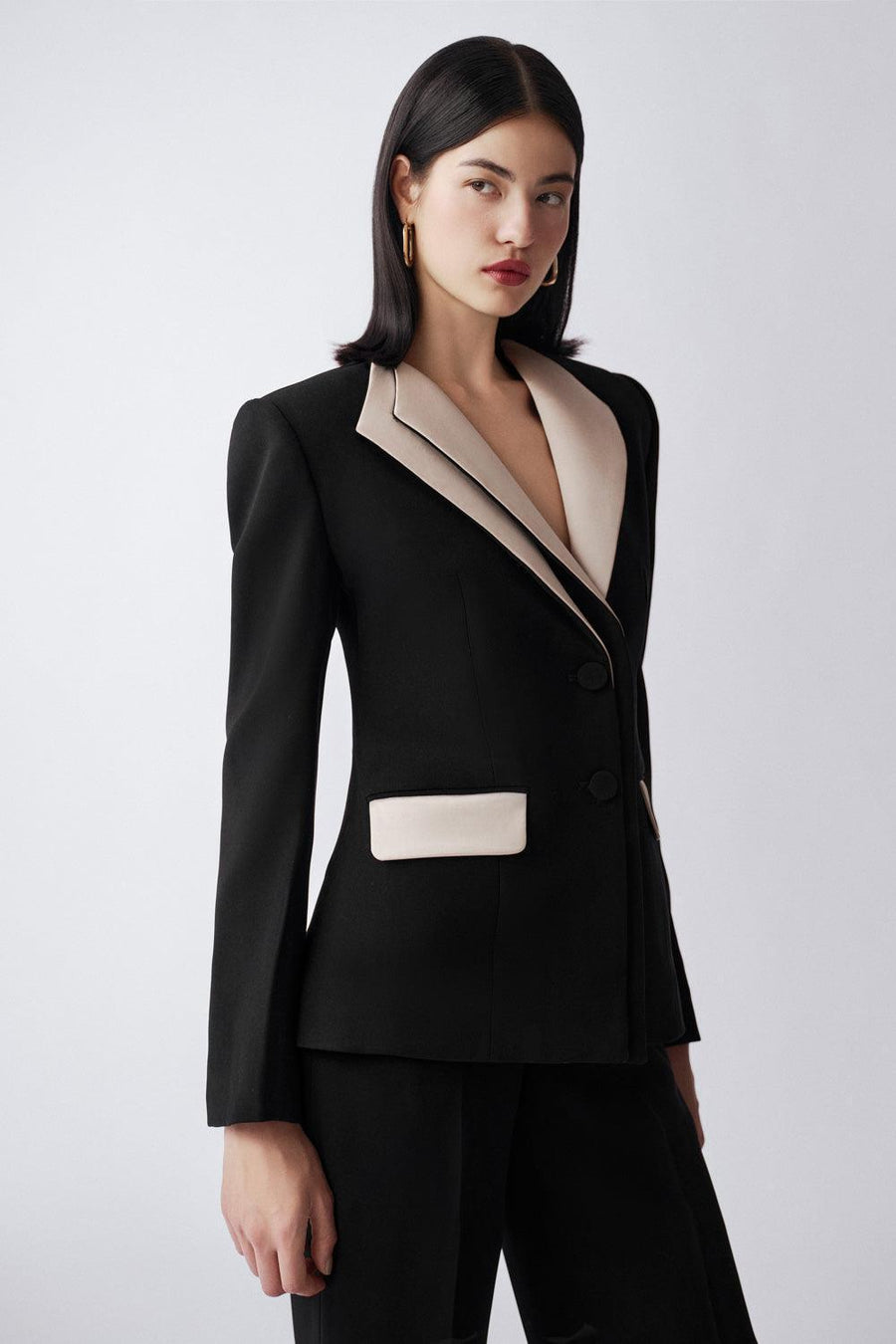 Sol A-line Long Sleeved Poly Silk Blazer 3
