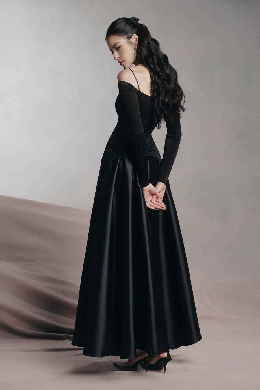 Soler A-line Cold Shoulder Sleeved Spandex Taffeta Maxi Dress Maxi Dress LaLING