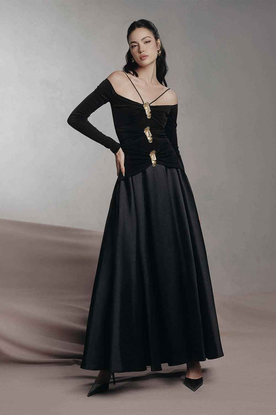 Soler A-line Cold Shoulder Sleeved Spandex Taffeta Maxi Dress Maxi Dress LaLING