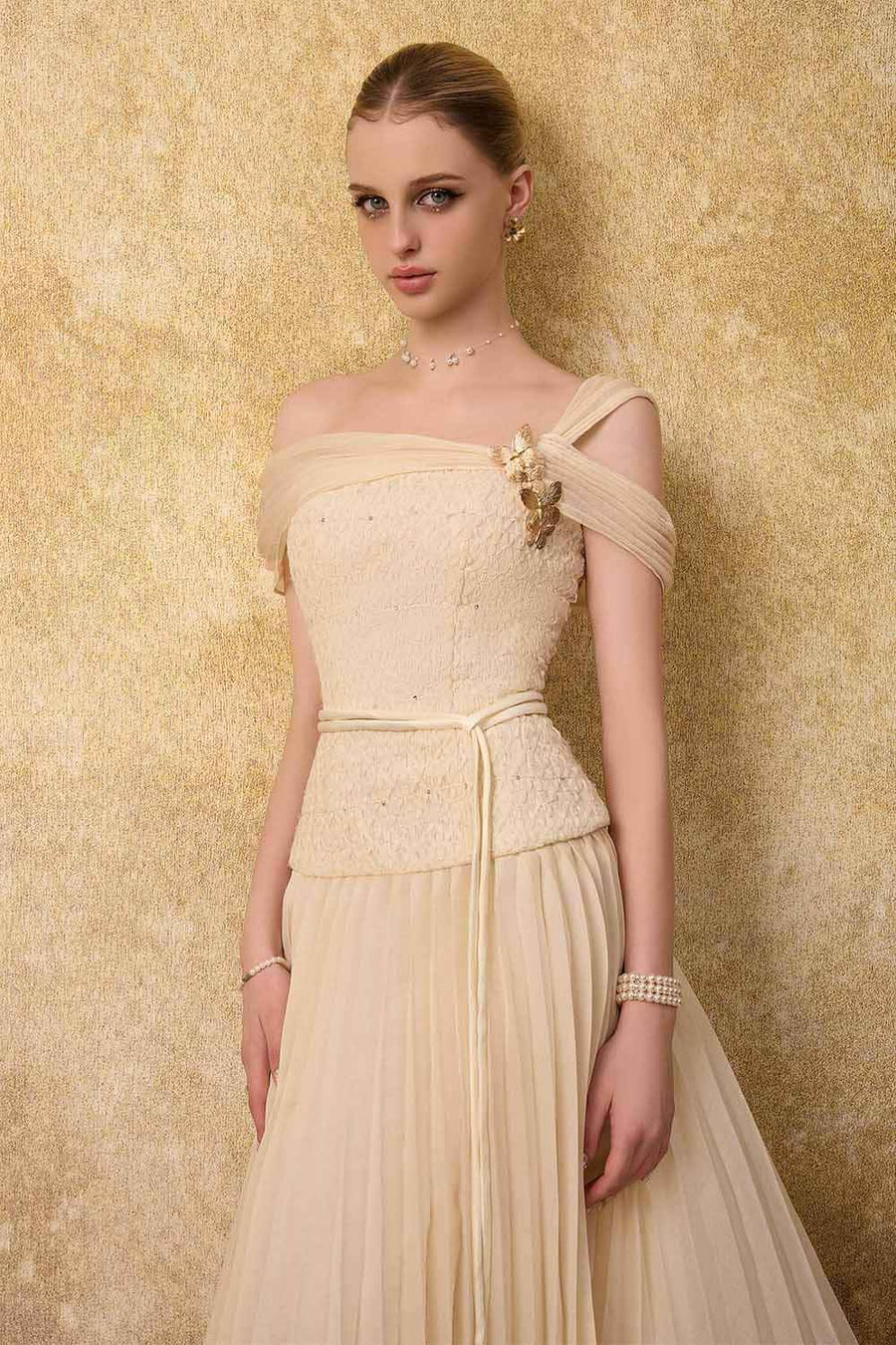 Sovere Flared Knife-Pleated Crepe Ankle Length Dress