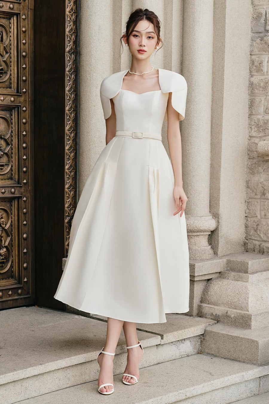 Swing A-line Queen Anne Neck Rayon Midi Dress Midi Dress Larmes