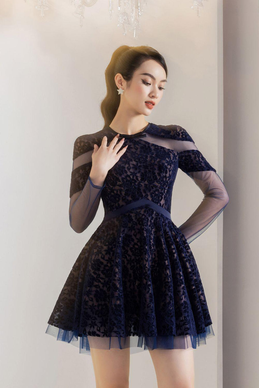 Sybil A-line Round Neck Lace Mini Dress 4