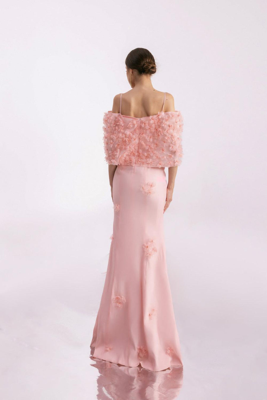 Tanner Trumpet Cold Shoulder Sleeved Silk Organza Floor Length Dress 7
