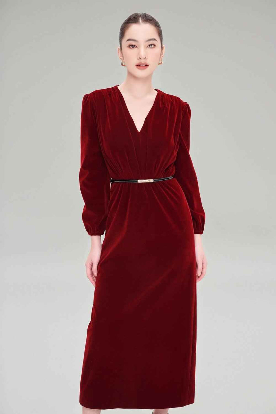 Teagan Straight V-Neck Velvet Midi Dress