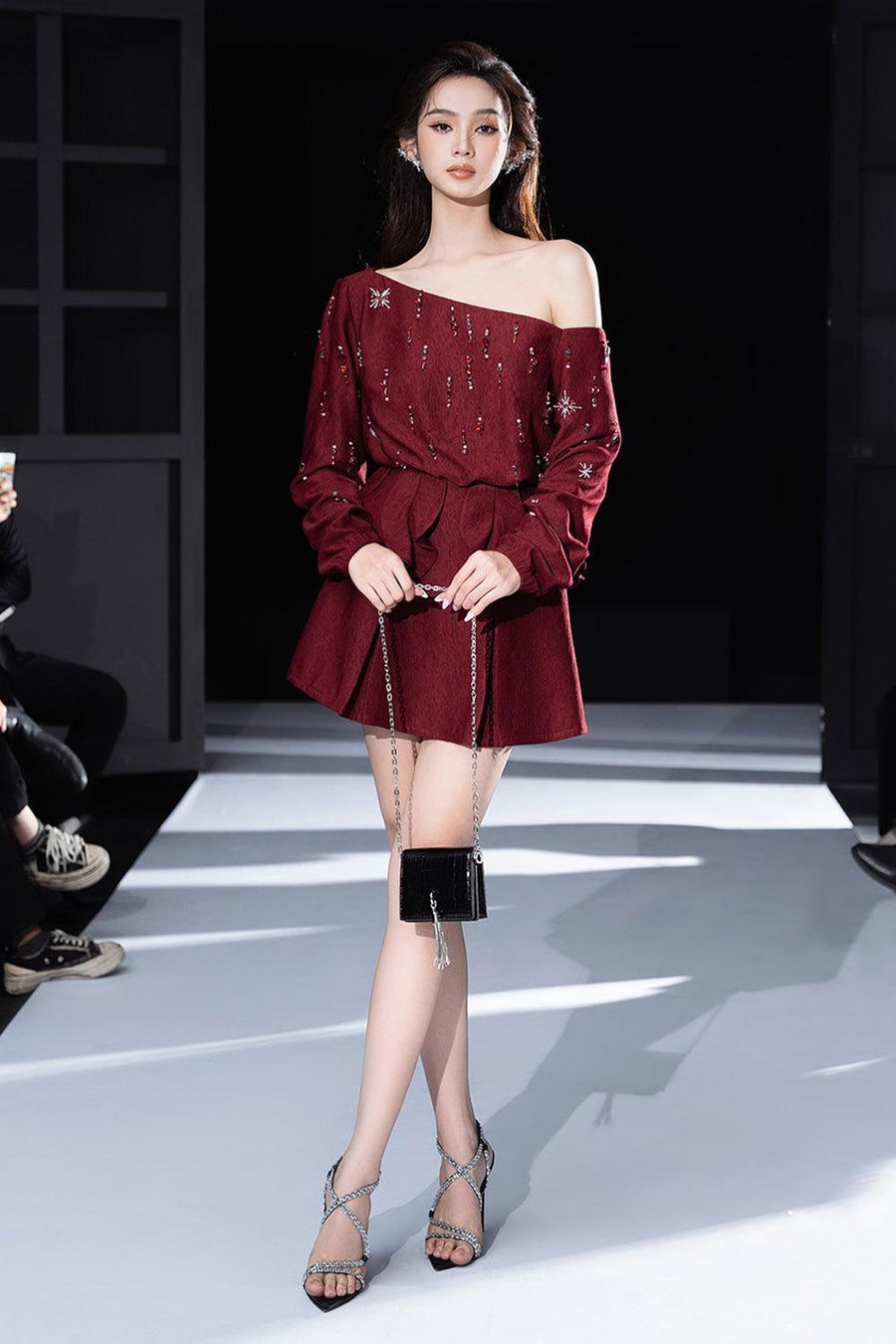 Varis Straight Asymmetric Sleeved Ribbed Velvet Top Long Sleeved Top Darling Diva
