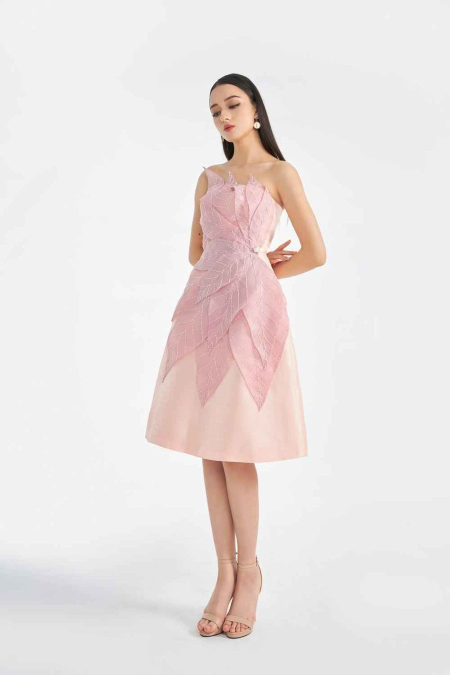 Vera Strapless Straight Across Neck Taffeta Knee-length Dress