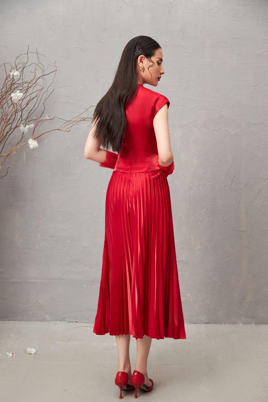 Veronica Pleated Round Neck Taffeta Midi Dress 6