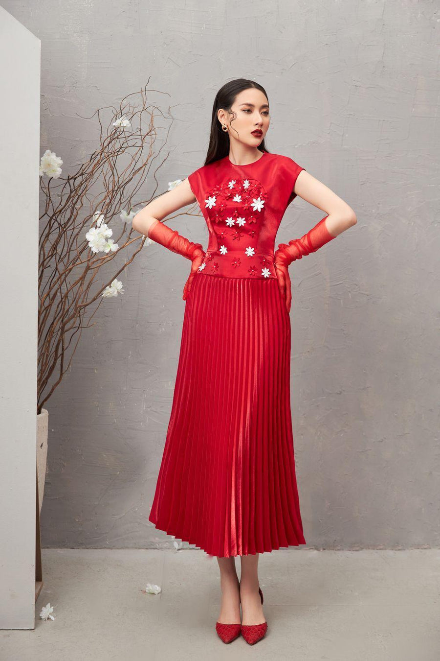 Veronica Pleated Round Neck Taffeta Midi Dress 8