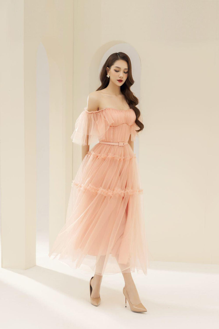 Viana Gathered Square Neck Tulle Midi Dress 23