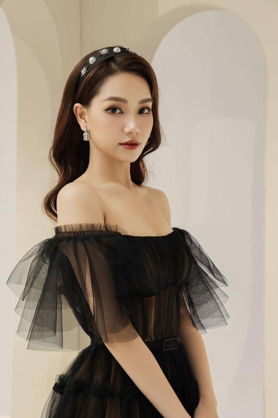 Viana Gathered Square Neck Tulle Midi Dress 3