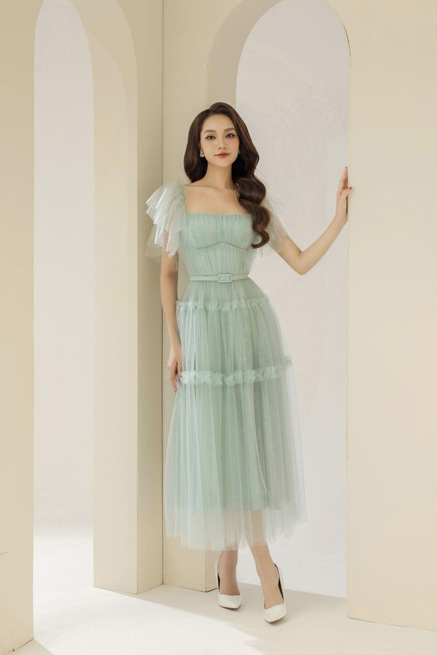 Viana Gathered Square Neck Tulle Midi Dress 32