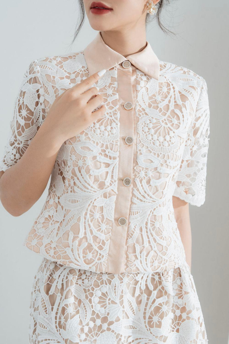 Wendy Straight Pointed Flat Collar Lace Shirt Shirt Cordia