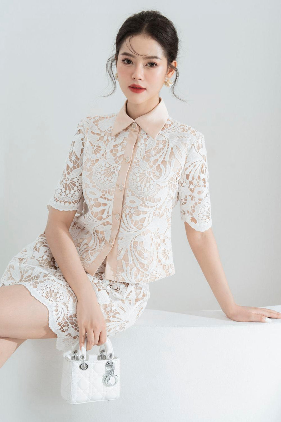 Wendy Straight Pointed Flat Collar Lace Shirt Shirt Cordia