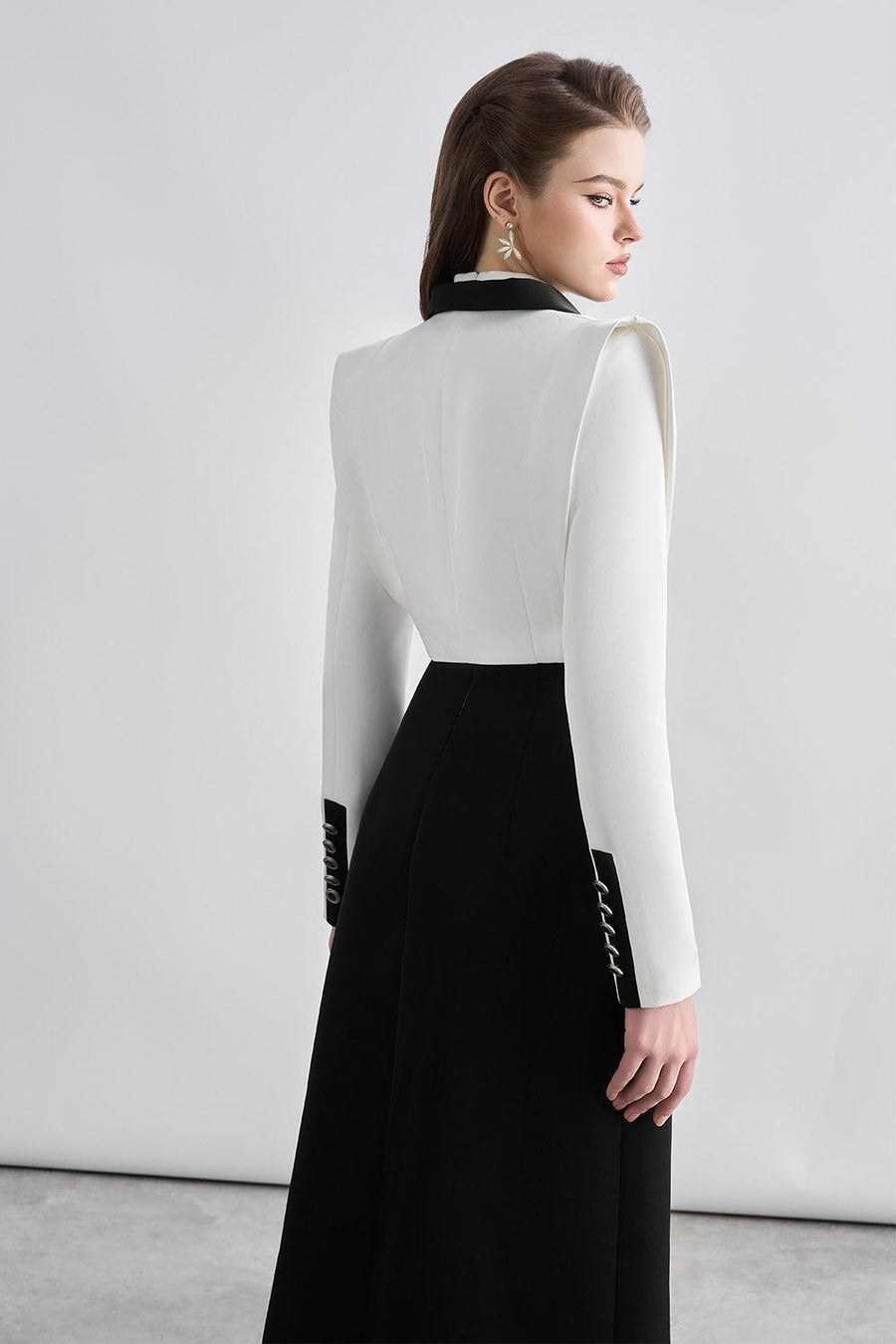 Wrenley A-line Bow Tie Chanel Midi Dress Midi Dress Cordia