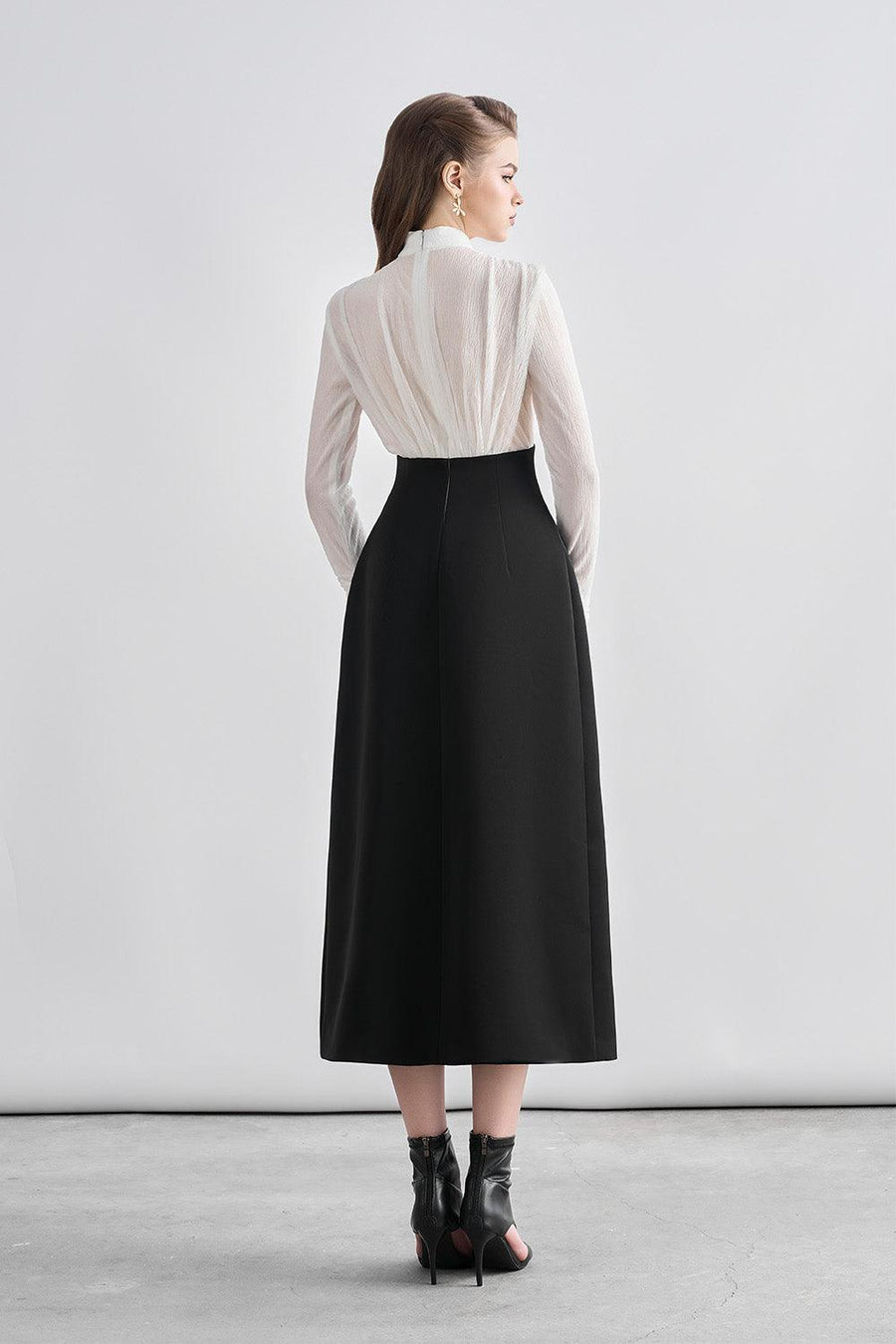 Wrenley A-line Bow Tie Chanel Midi Dress Midi Dress Cordia