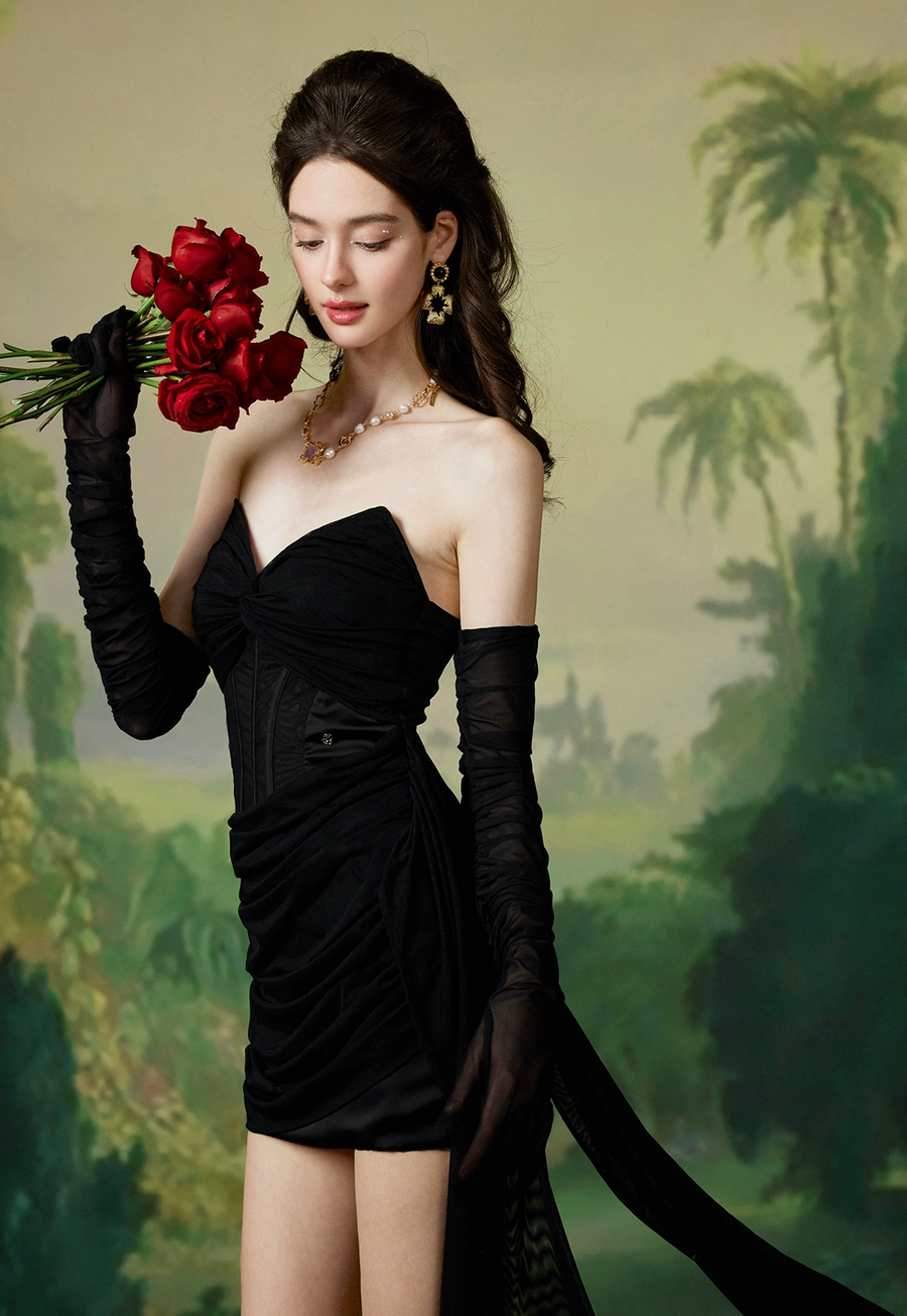 Zhang Yuxi s Sheer Luck Tara sexy and playful dinner gloves fishbone ribbon skirt pants dress RESSALINA