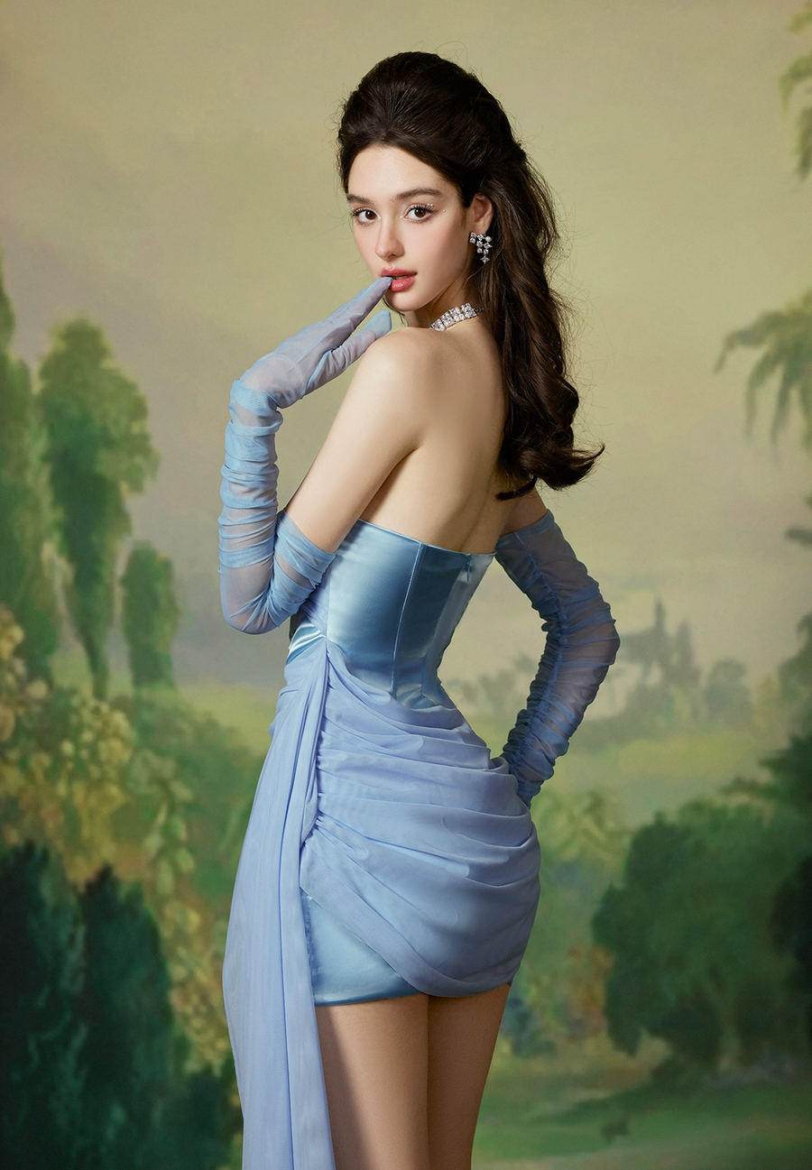 Zhang Yuxi s Sheer Luck Tara sexy and playful dinner gloves fishbone ribbon skirt pants dress RESSALINA