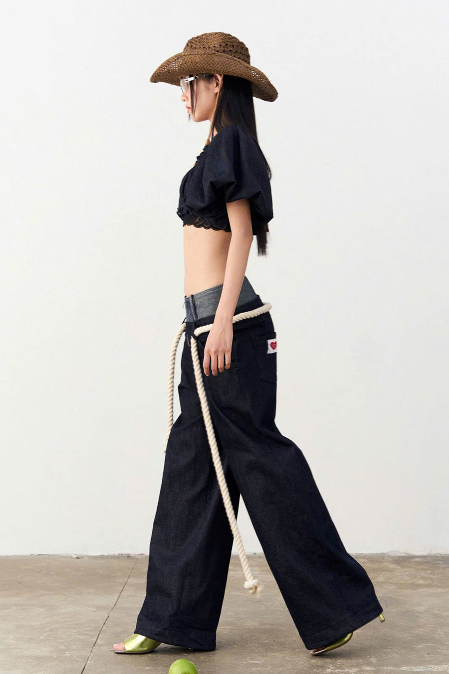Wetsy Blouson Bubble Sleeved Denim Crop Top 10